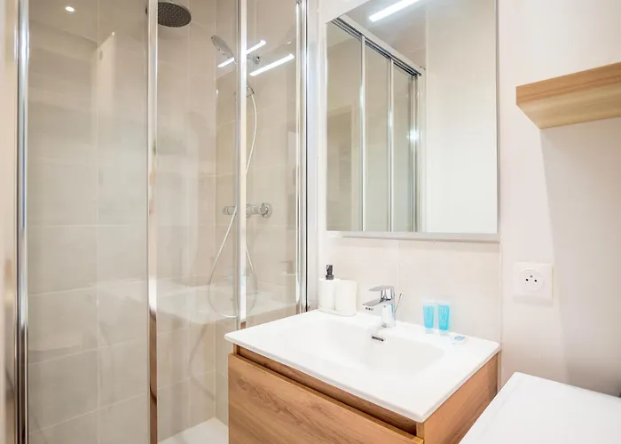 Le Cosy Express Apartment *